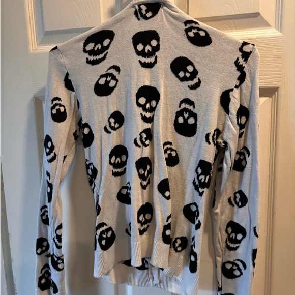 Sourpuss cropped skull cardigan - Picture 3 of 3